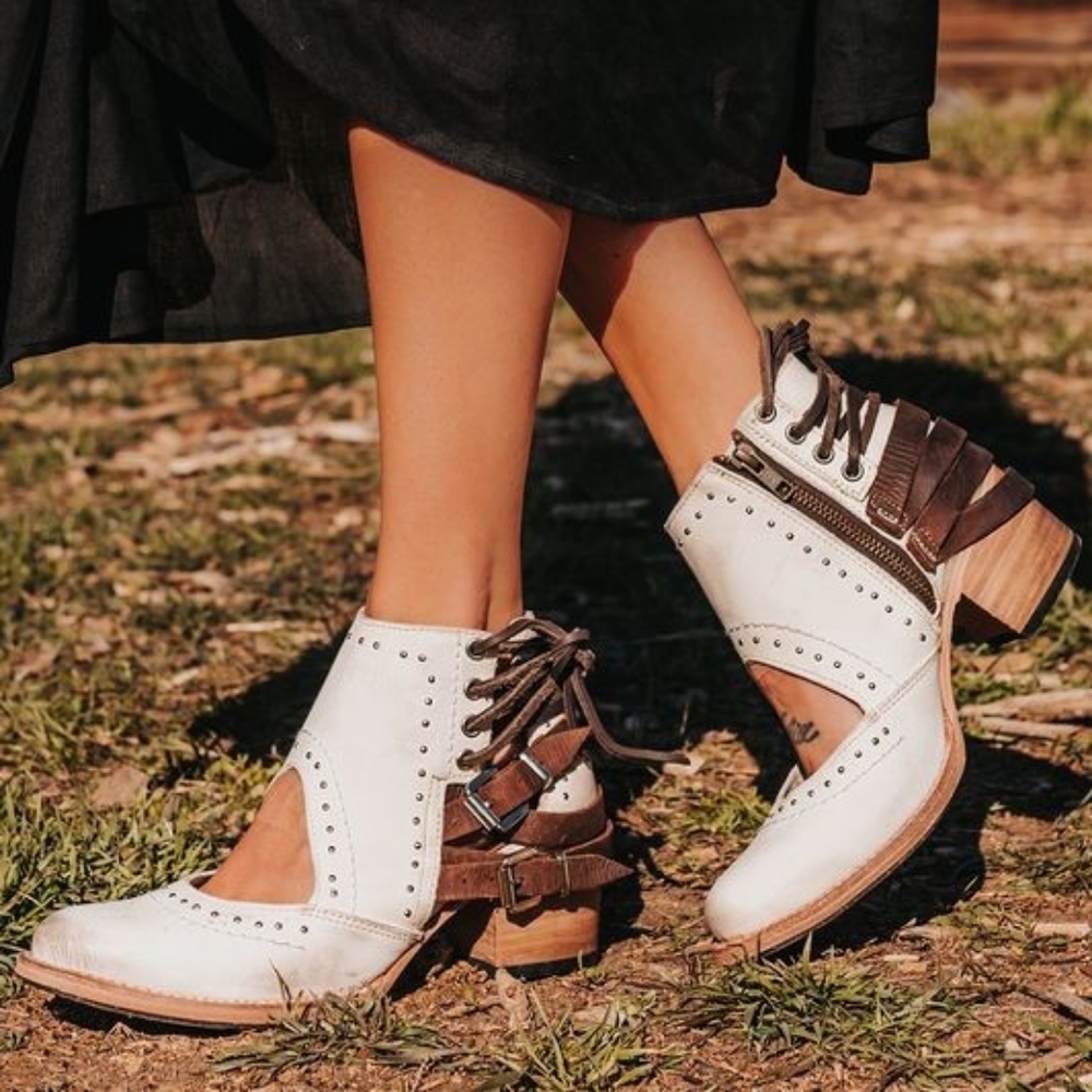 Freebird Desert Boots, White Multi, Size 8, only worn once!